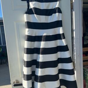 Adrianna Papell Elegant Black Dress